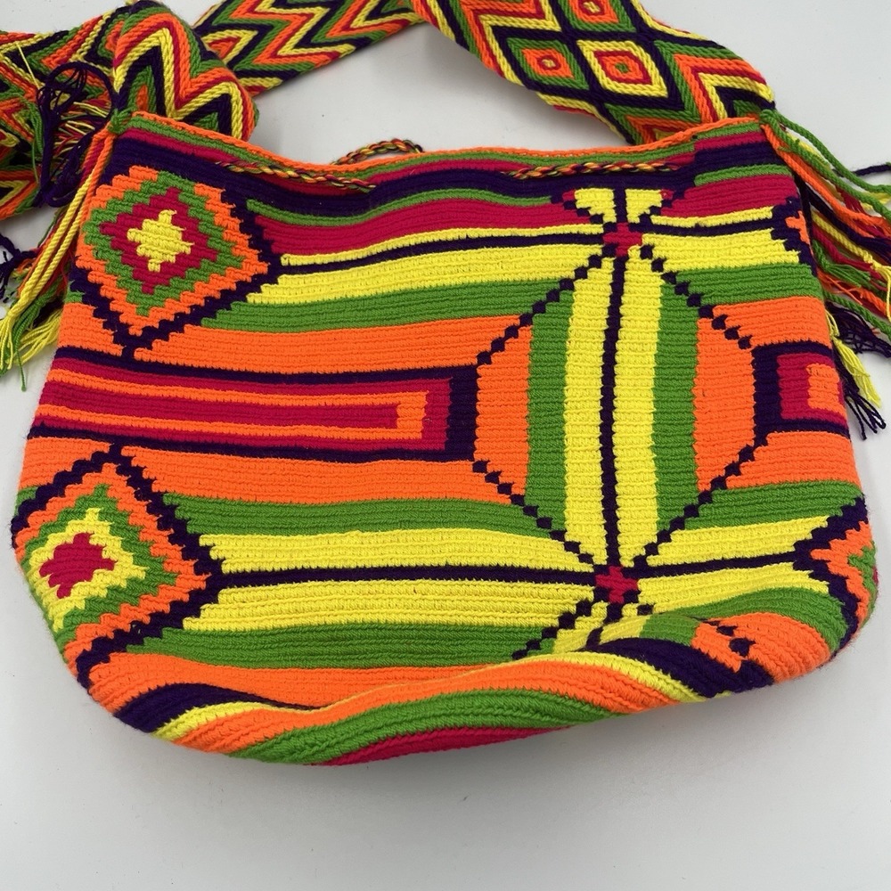 Vibrant Colorful Mochila Wayuu Handbag Purse Handmade Original Unique Boho Fun - Picture 16 of 16
